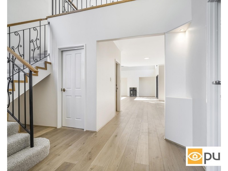 209 Curtin Avenue, Cottesloe WA 6011