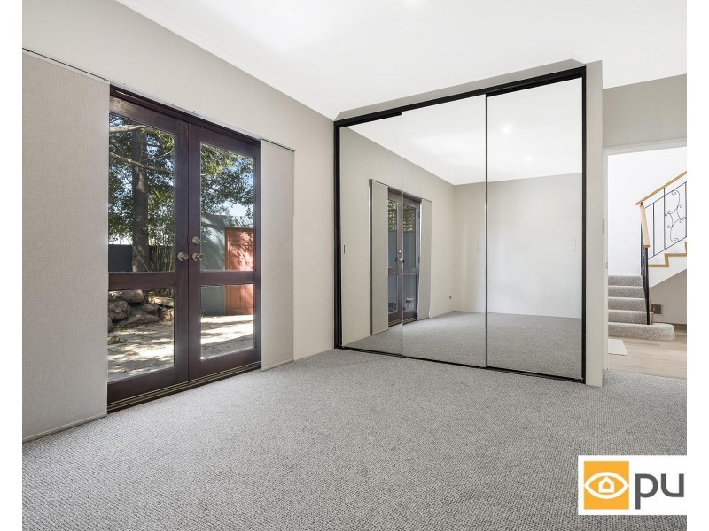 209 Curtin Avenue, Cottesloe WA 6011