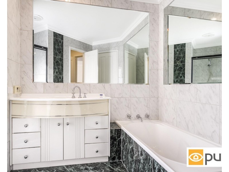 209 Curtin Avenue, Cottesloe WA 6011