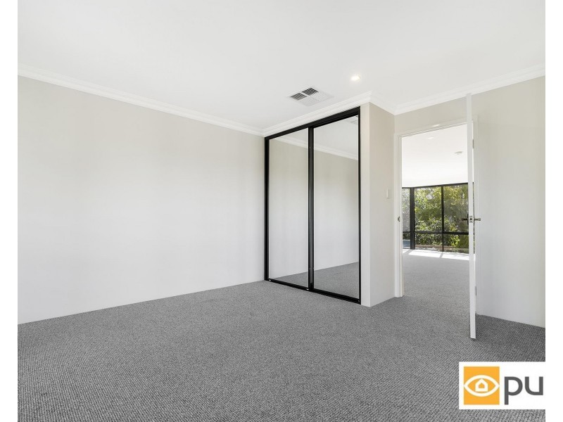 209 Curtin Avenue, Cottesloe WA 6011