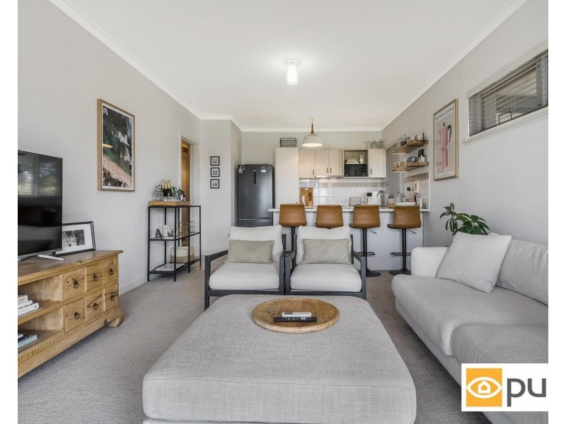 7/42 Kinsella Street, Joondanna WA 6060