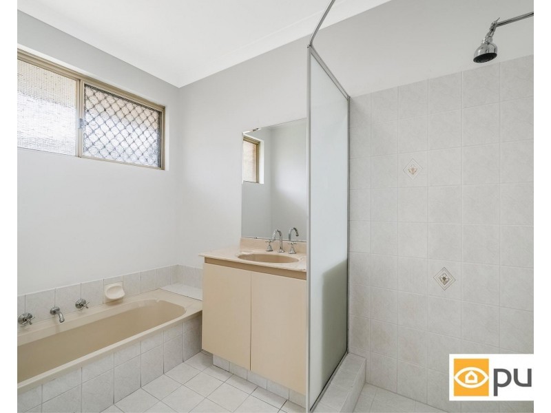 48 Kingston Place, Kardinya WA 6163