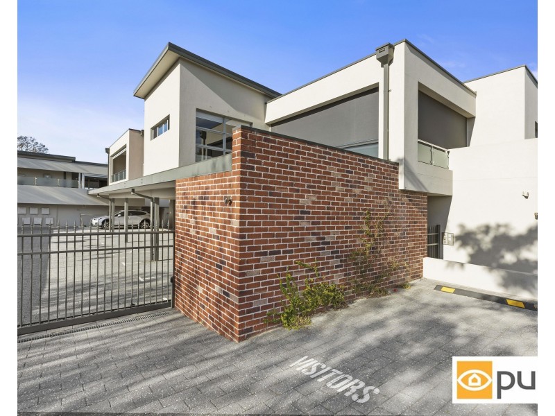 3/32 Halley Street, Innaloo WA 6018