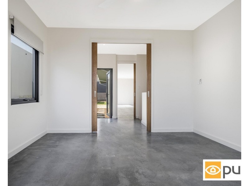 26 Purvis Street, Hamilton Hill WA 6163
