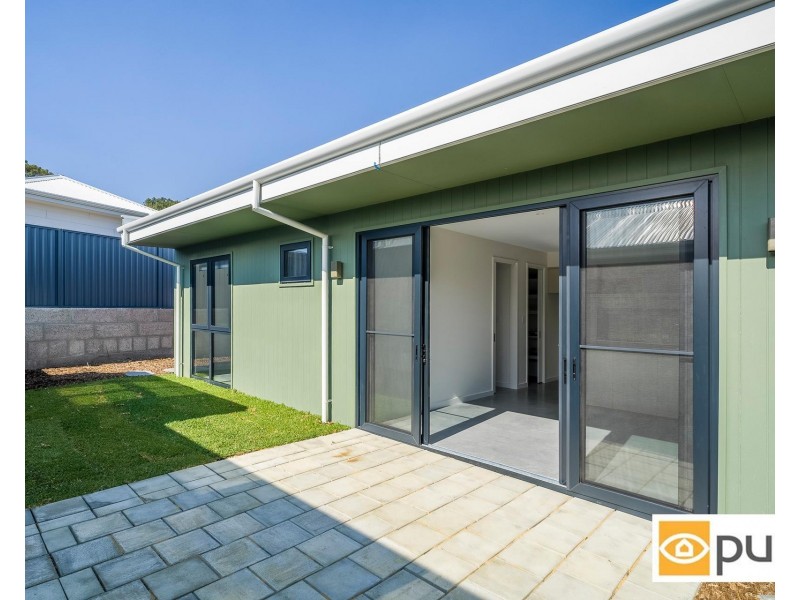 26 Purvis Street, Hamilton Hill WA 6163