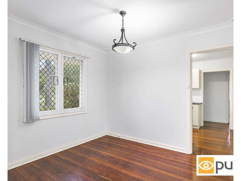 34 Nankivell Way, Koondoola WA 6064