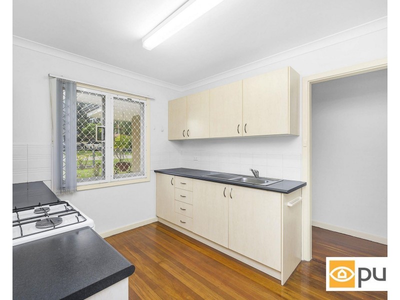 34 Nankivell Way, Koondoola WA 6064