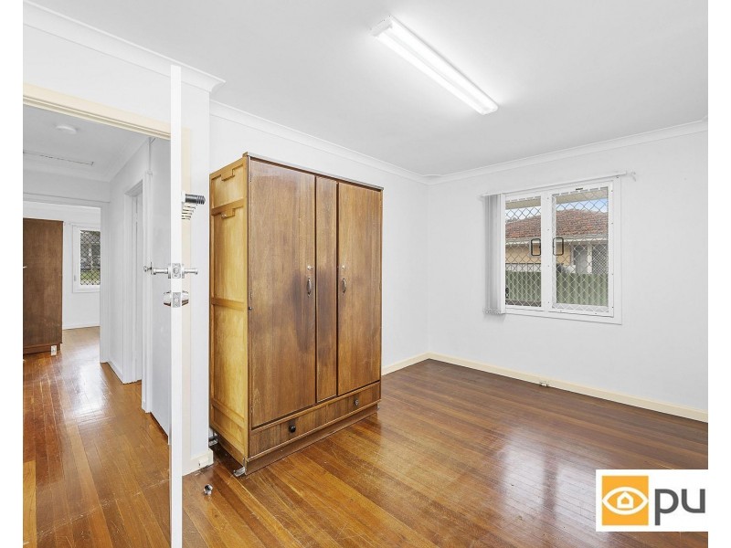34 Nankivell Way, Koondoola WA 6064