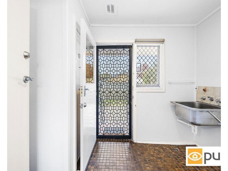 34 Nankivell Way, Koondoola WA 6064
