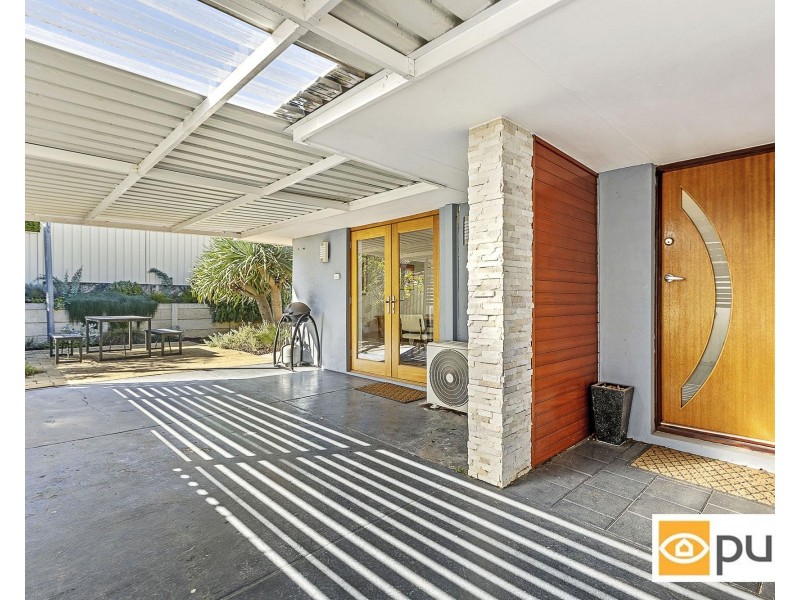 212A Weaponess Road, Wembley Downs WA 6019