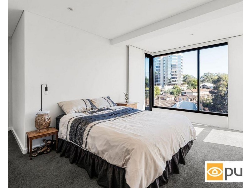 2/1 Wingfield Avenue, Crawley WA 6009