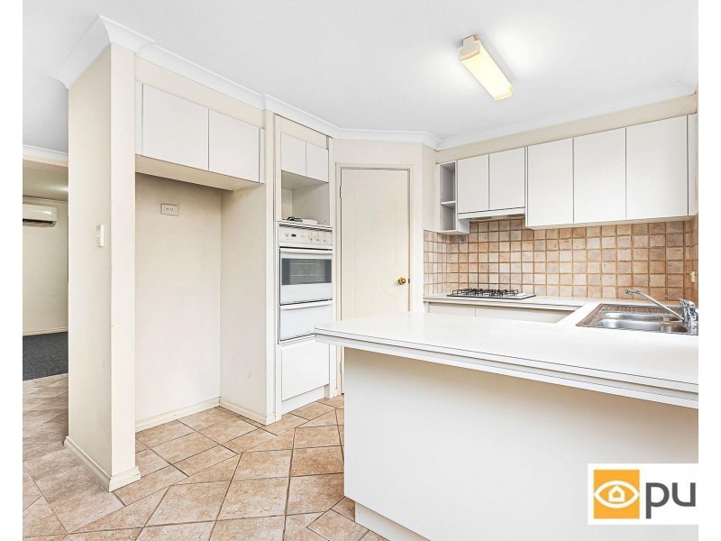 2/4 Cato Street, Glendalough WA 6016