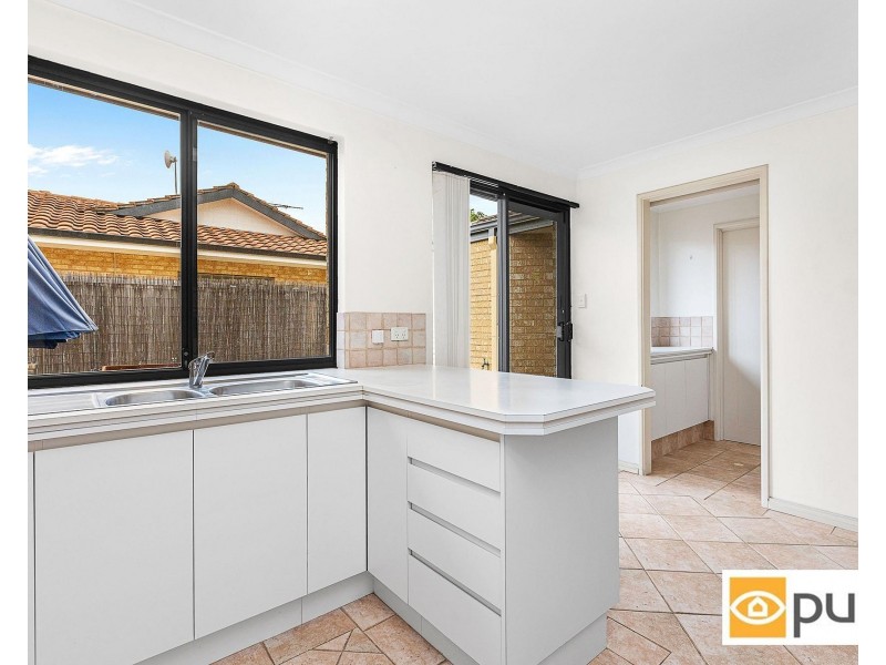 2/4 Cato Street, Glendalough WA 6016