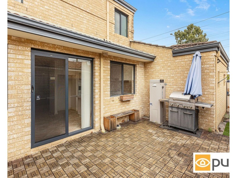 2/4 Cato Street, Glendalough WA 6016