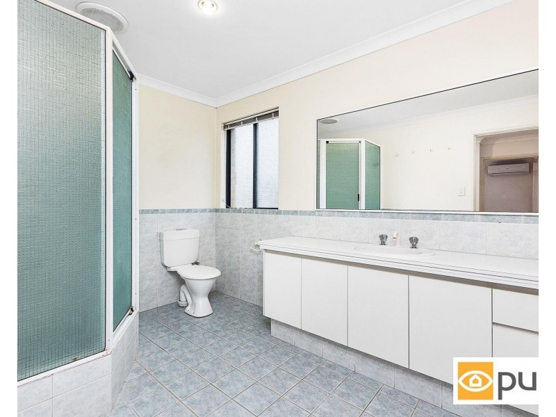 2/4 Cato Street, Glendalough WA 6016