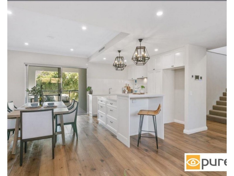 4/13 The Avenue, Crawley WA 6009