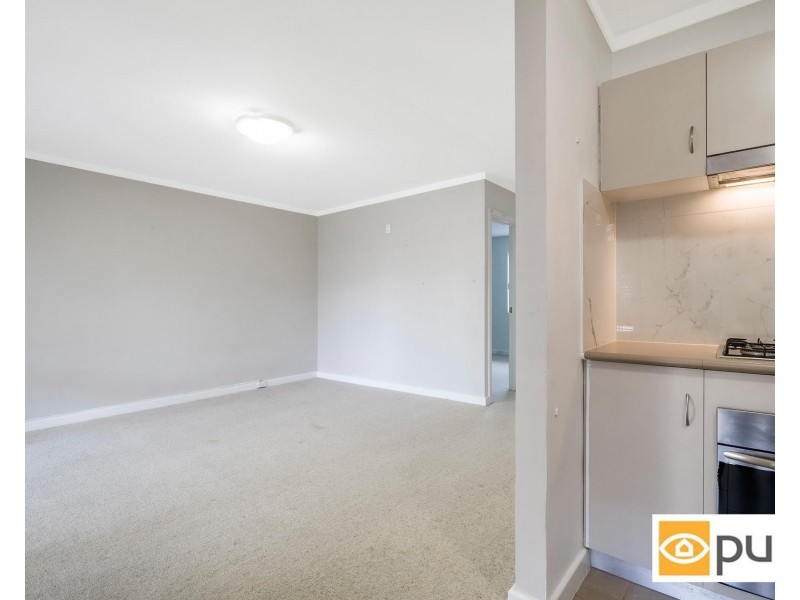 2/153 Fairway, Crawley WA 6009
