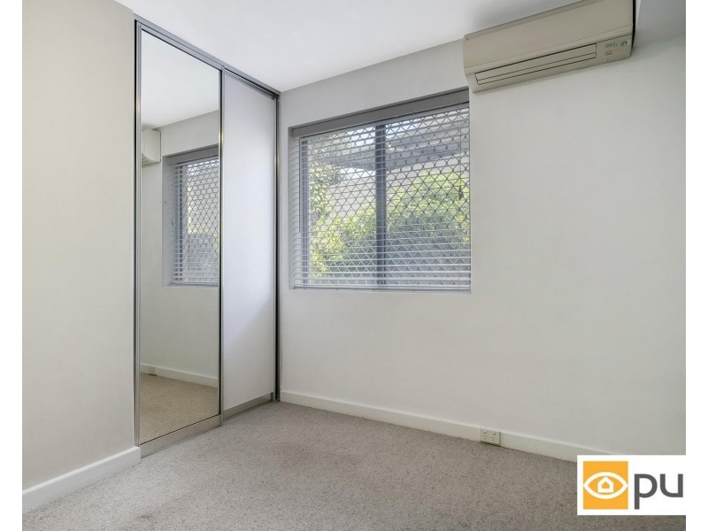 2/153 Fairway, Crawley WA 6009