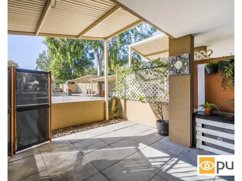 2/153 Fairway, Crawley WA 6009