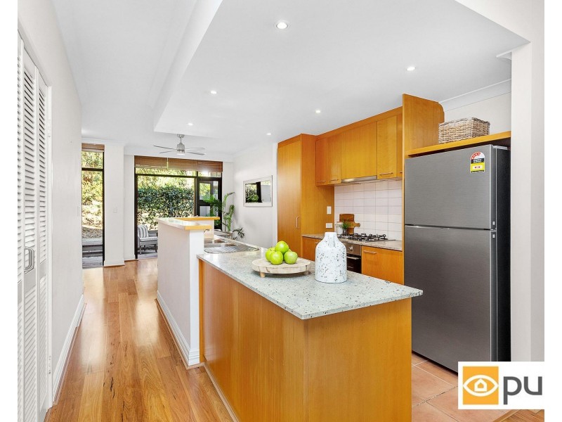 8/2 Quintilian Road, Mount Claremont WA 6010