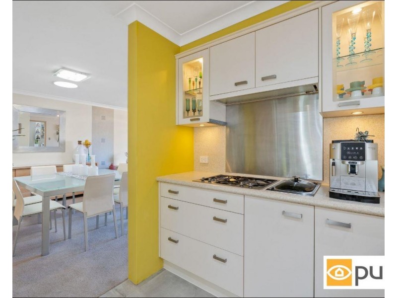 76 Bridgewater Drive, Kallaroo WA 6025