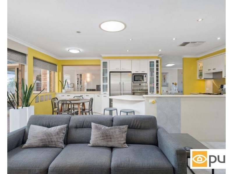 76 Bridgewater Drive, Kallaroo WA 6025