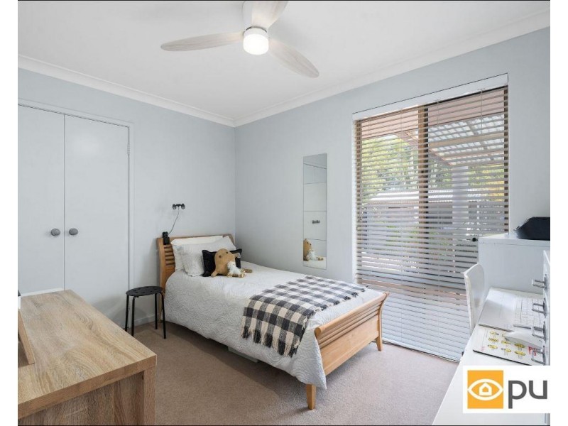 76 Bridgewater Drive, Kallaroo WA 6025