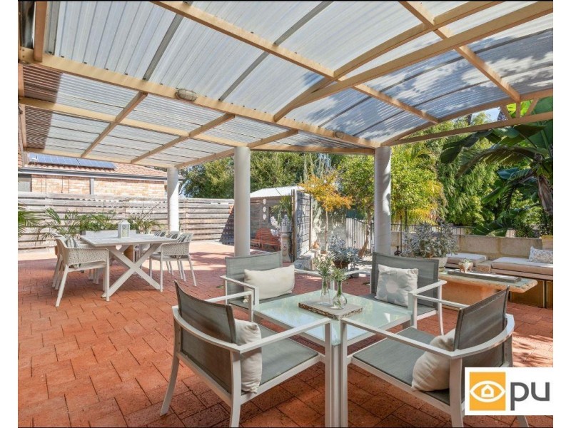 76 Bridgewater Drive, Kallaroo WA 6025