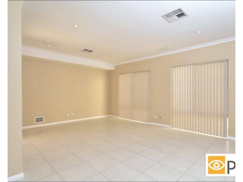 5 Fogliani Loop, Sinagra WA 6065
