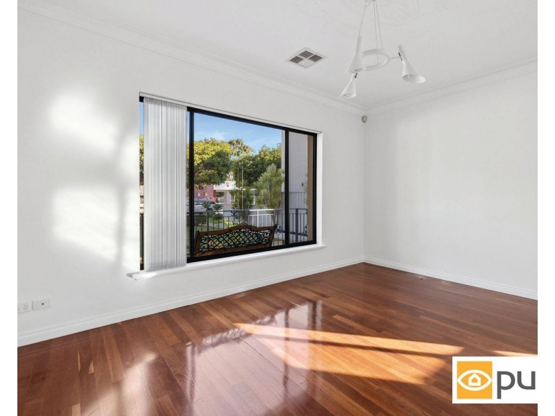 77 Michael Street, Yokine WA 6060