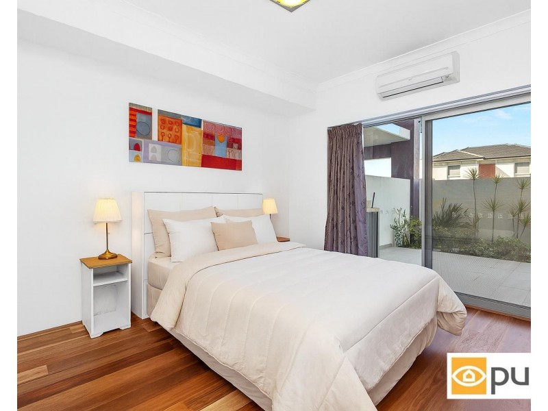 2/16 Alumni Terrace, Churchlands WA 6018