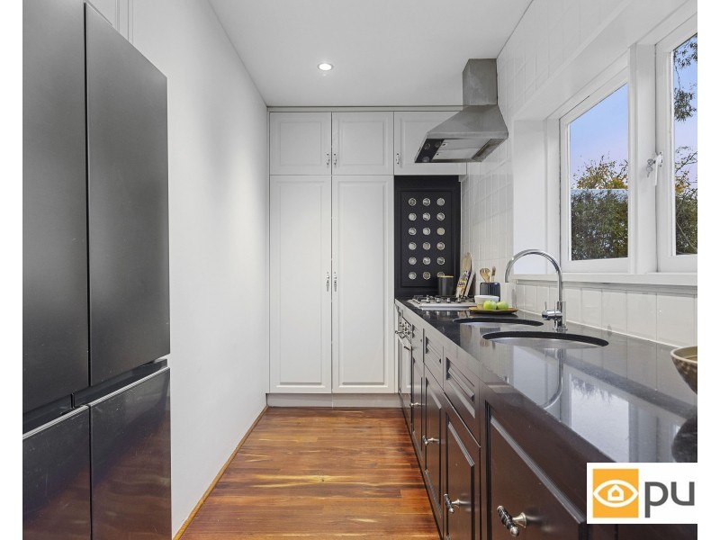 5 Megalong Street, Nedlands WA 6009