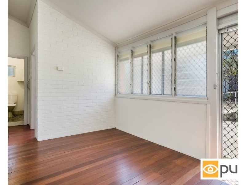 6 Lutey Avenue, Daglish WA 6008