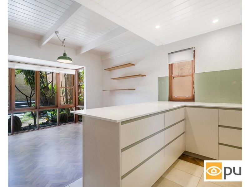 4C Blinco Street, Fremantle WA 6160