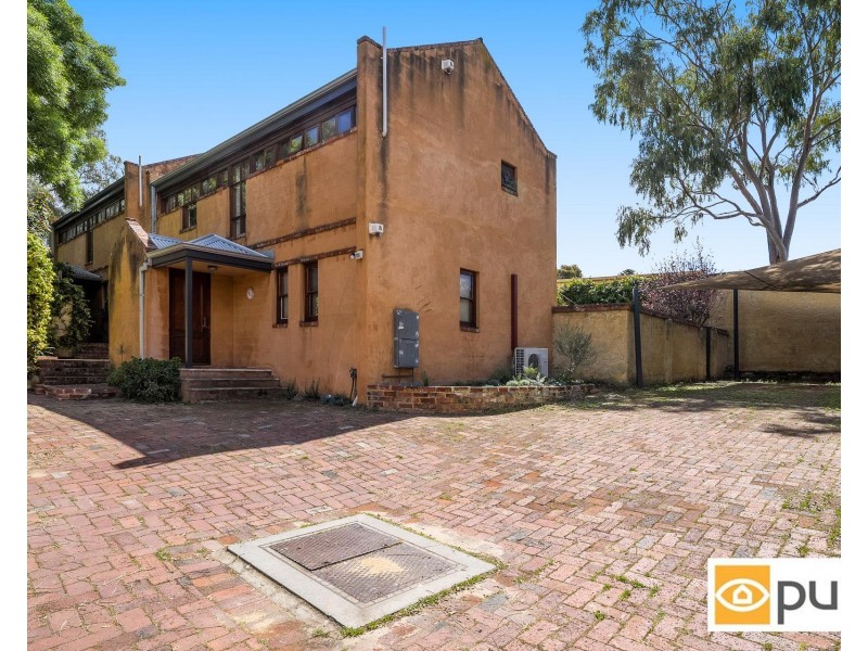 4C Blinco Street, Fremantle WA 6160