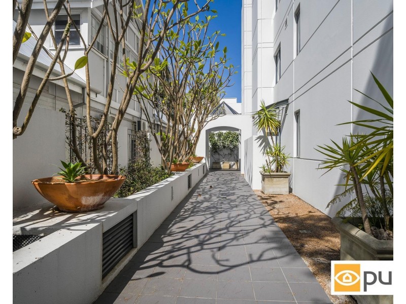 2/2 Outram Street, West Perth WA 6005