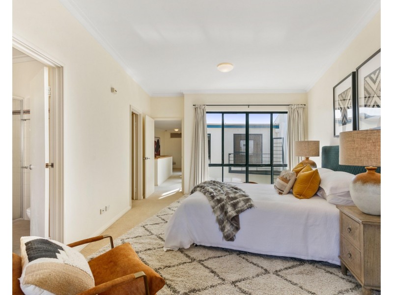 20 Mere View Way, Subiaco WA 6008
