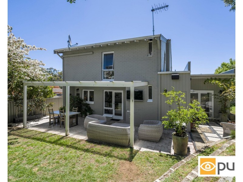 10 Links Court, Claremont WA 6010