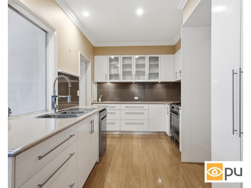 8 Hebe Lane, Woodbridge WA 6056