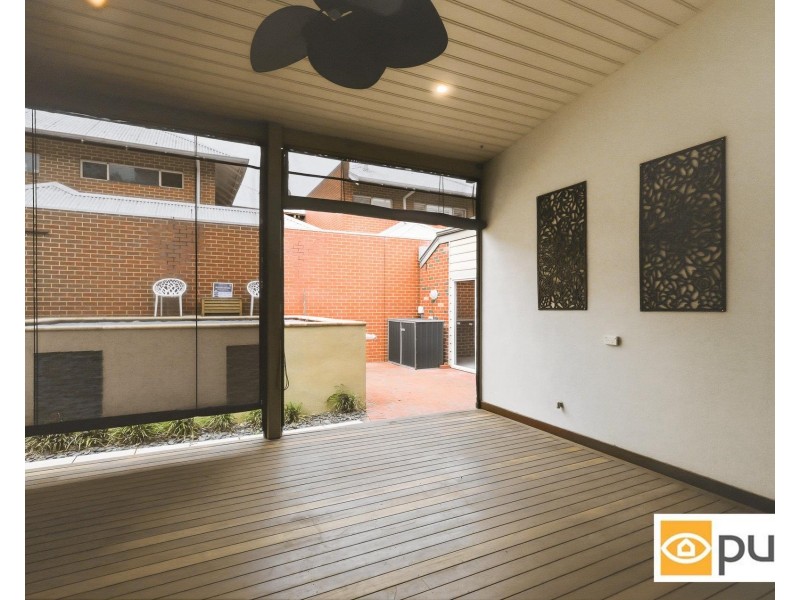 8 Hebe Lane, Woodbridge WA 6056