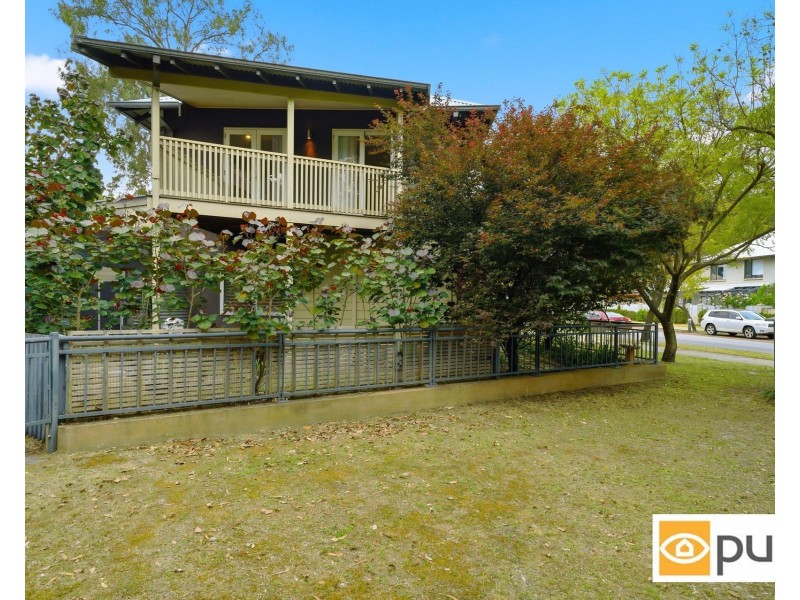 8 Hebe Lane, Woodbridge WA 6056