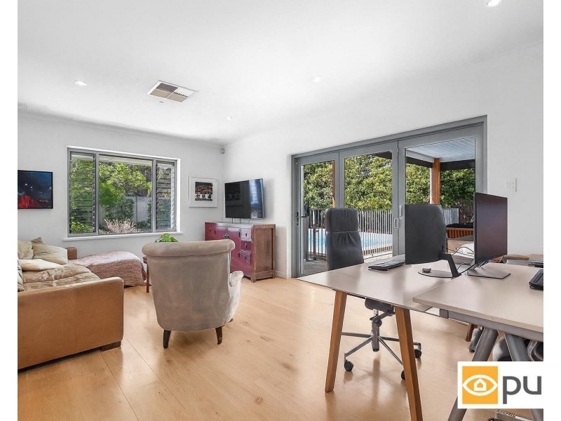 16 Orana Crescent, City Beach WA 6015