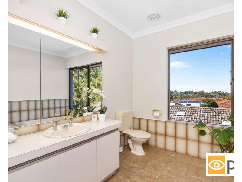 128 Drabble Road, City Beach WA 6015