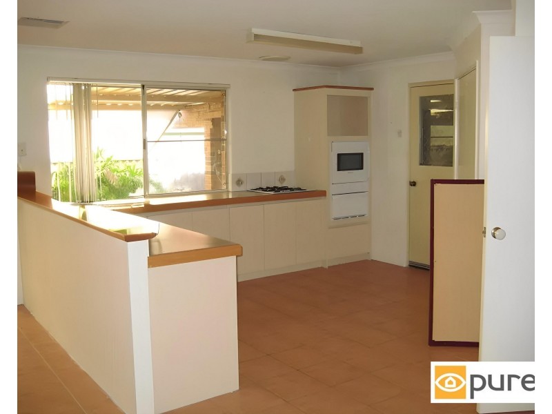 7 Guy Place, Melville WA 6156