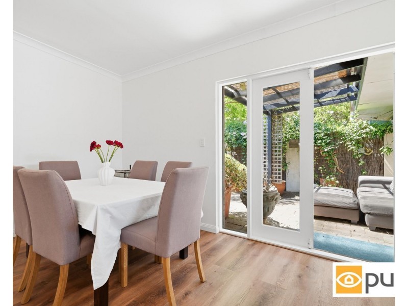 8 Bennewith Street, Hilton WA 6163