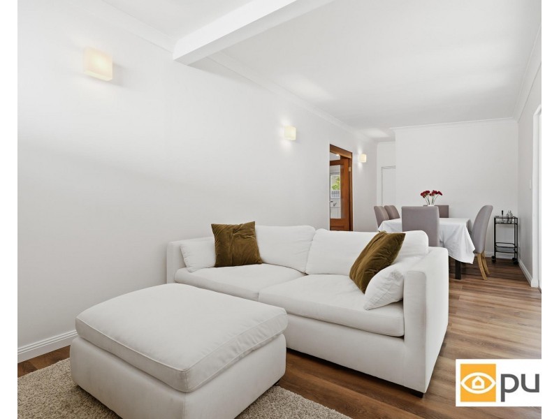 8 Bennewith Street, Hilton WA 6163