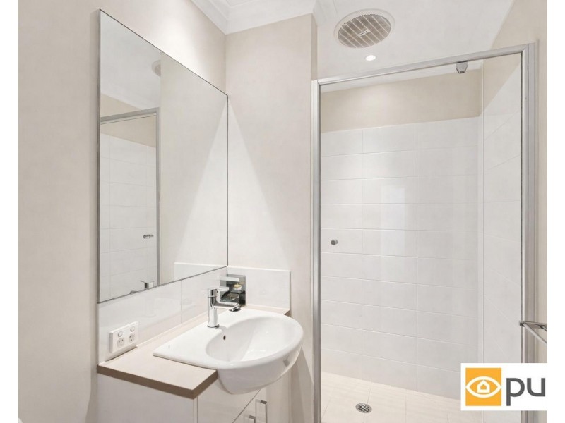 15 Swanway Crescent, Swanbourne WA 6010