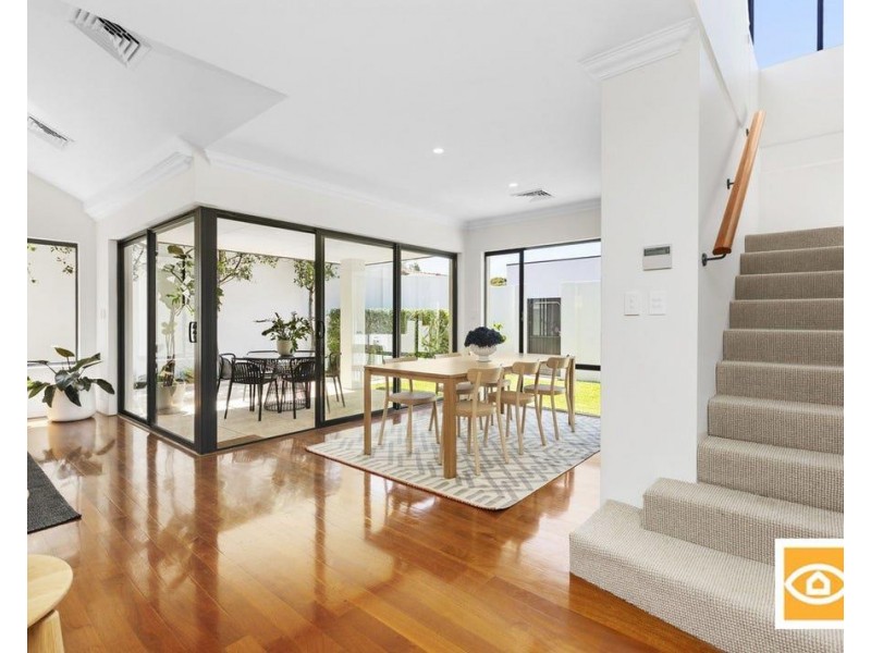 15 Cornwall Street, Swanbourne WA 6010