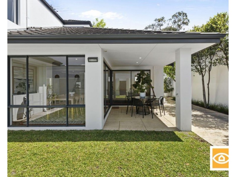 15 Cornwall Street, Swanbourne WA 6010