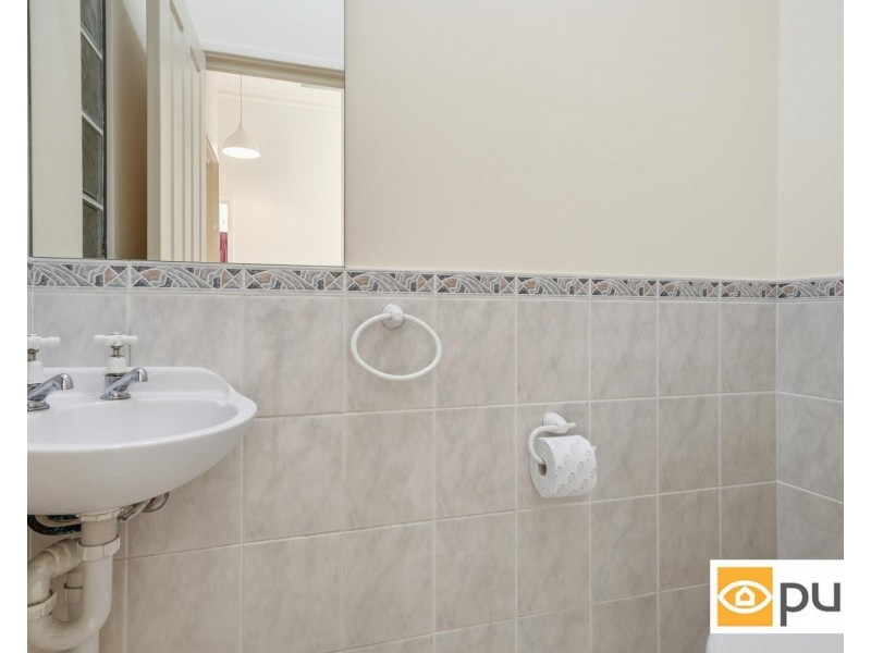 29B Mengler Avenue, Claremont WA 6010